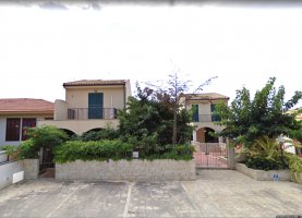 Casa a Schiera  Av.Sa.M